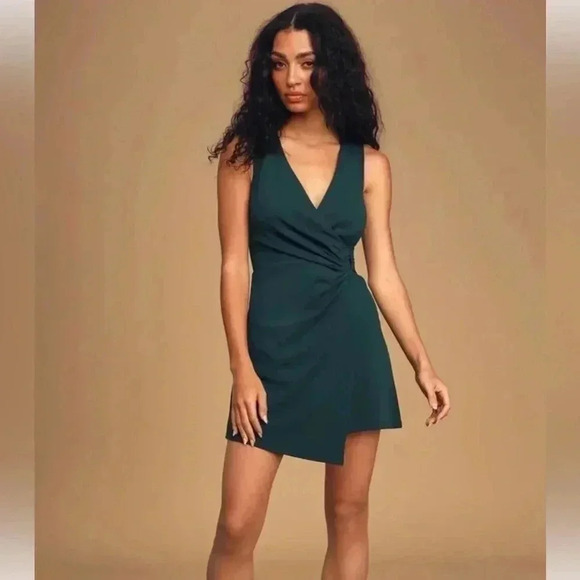 NWT Lulus Forest Green Faux Wrap Mini Dress - Picture 1 of 11